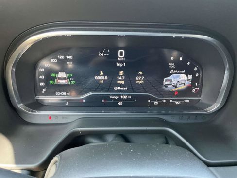 Used 2022 GMC Yukon XL AT4 w/ AT4 Premium Plus Package image 21