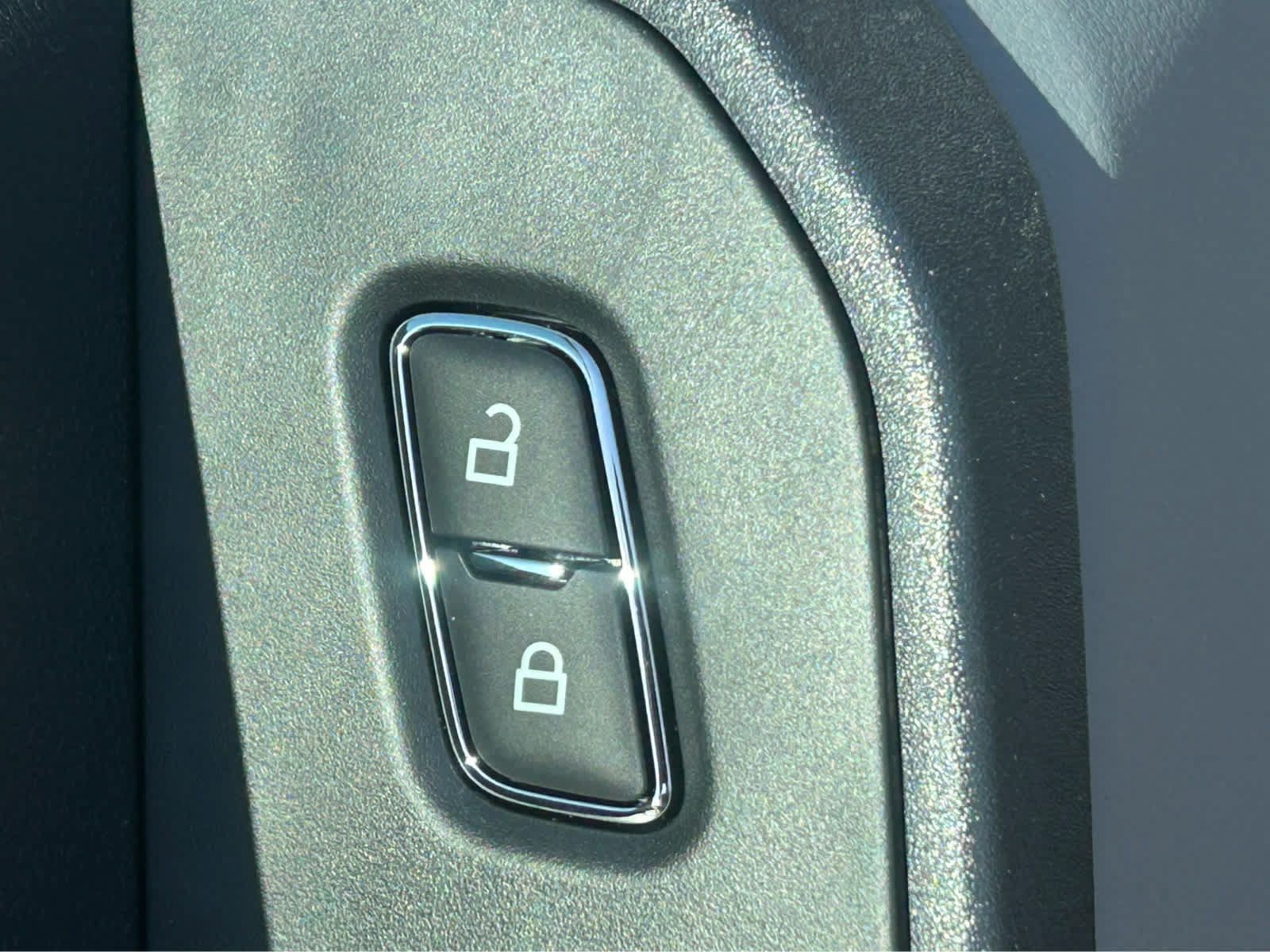 New 2026 Ford F550 4x4 Regular Cab Super Duty image 9