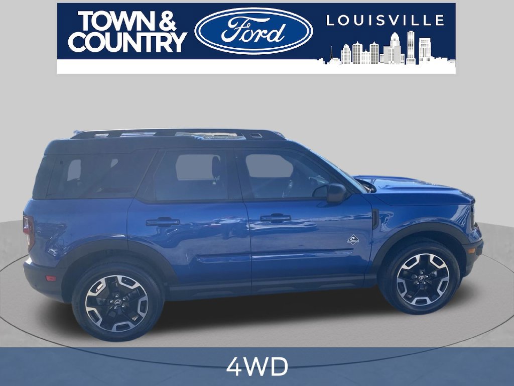 Used 2024 Ford Bronco Sport Outer Banks w/ Tech Package AWD/4WD image 6