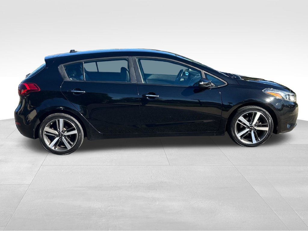 Used 2017 Kia Forte EX FWD image 9