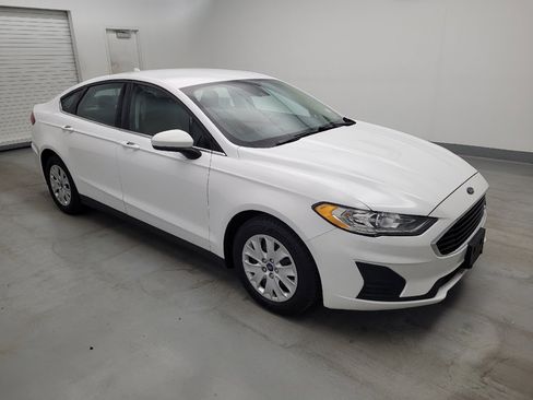 Used 2020 Ford Fusion S FWD image 11