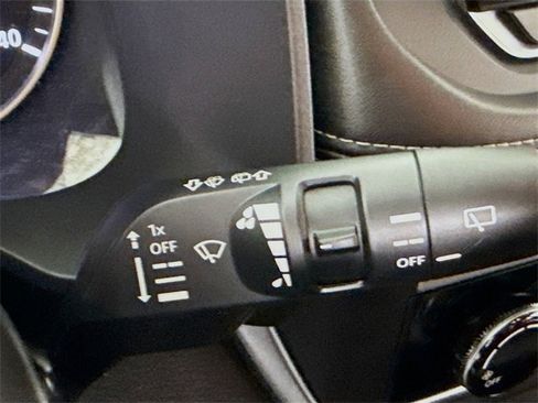 Certified 2021 Nissan Rogue S image 16