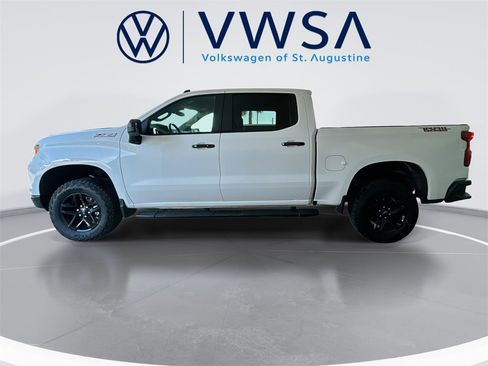 Used 2024 Chevrolet Silverado 1500 LT Trail Boss w/ Protection Package image 4