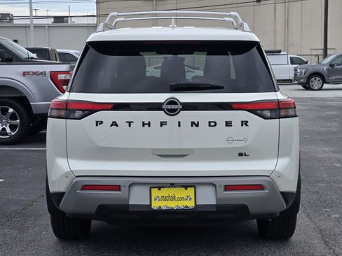 Used 2023 Nissan Pathfinder SL w/ SL Premium Package image 6