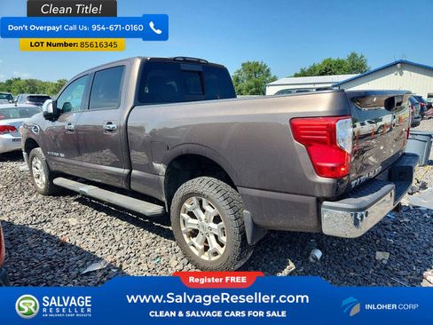 Used 2016 Nissan Titan SL AWD/4WD image 3