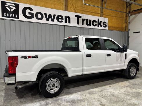 Used 2021 Ford F250 XL w/ Power Equipment Group AWD/4WD image 6