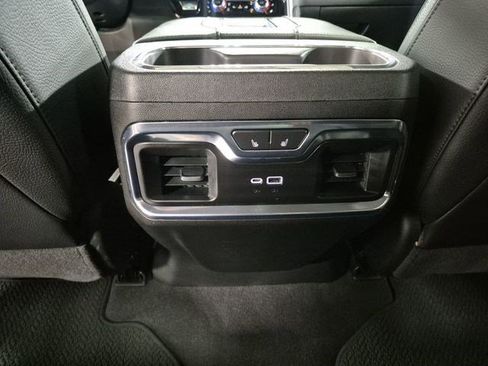 Used 2022 GMC Sierra 1500 Denali w/ Technology Package AWD/4WD image 23