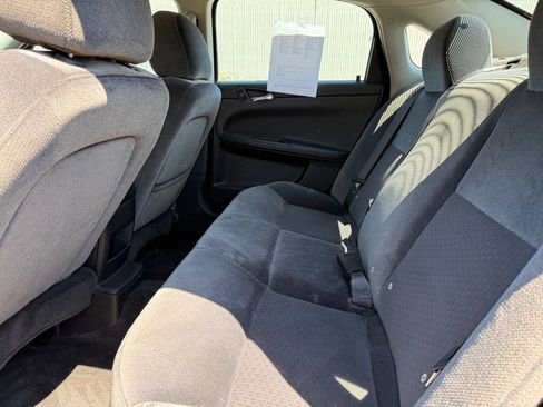 Used 2013 Chevrolet Impala LT FWD image 11