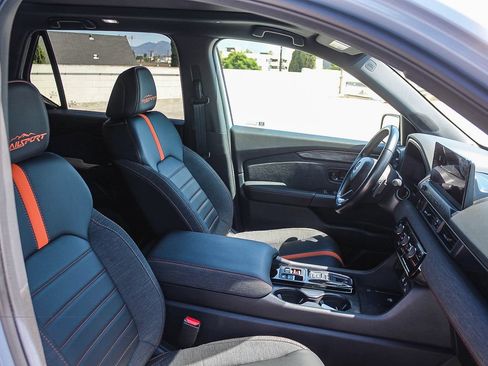 Certified 2026 Honda Passport TrailSport image 17
