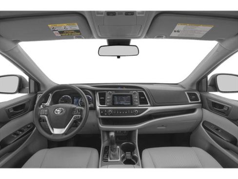 Used 2019 Toyota Highlander LE FWD image 7