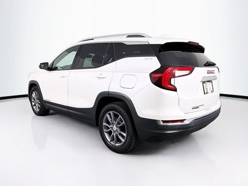 Used 2023 GMC Terrain SLT w/ LPO, Floor Liner Package FWD image 7