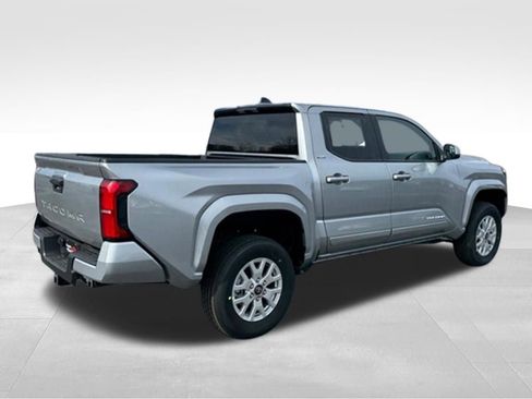 New 2026 Toyota Tacoma SR5 AWD/4WD image 5