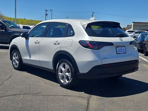 Used 2023 Honda HR-V LX image 7