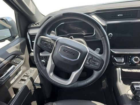 Used 2024 GMC Sierra 1500 Denali AWD/4WD image 14