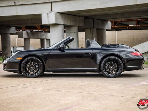 Used 2010 Porsche 911 Carrera RWD image 34