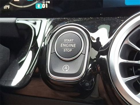 Used 2026 Mercedes-Benz GLA 250 GLA 250 image 21