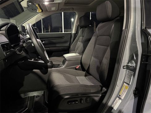 Used 2025 Honda CR-V EX image 14