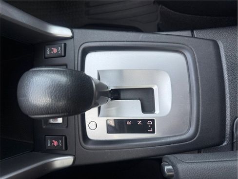 Used 2014 Subaru Forester 2.5i Limited w/ Popular Package #2 image 21