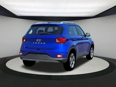 New 2026 Hyundai Venue SEL image 7