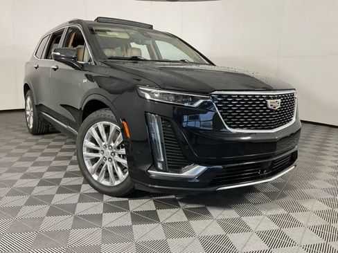 Used 2020 Cadillac XT6 Premium Luxury w/ Platinum Package AWD/4WD image 39