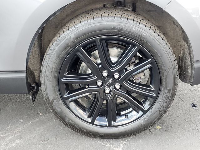 Used 2022 Ford Edge SEL w/ Cold Weather Package AWD/4WD image 8