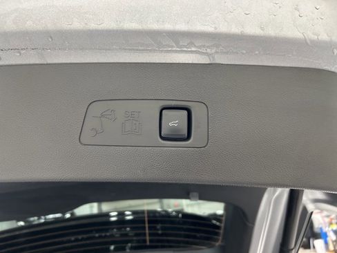 Used 2022 Lincoln Corsair AWD w/ Equipment Group 101A image 26