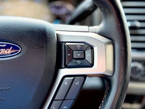 Used 2021 Ford F450 Platinum w/ FX4 Off-Road Package AWD/4WD image 27