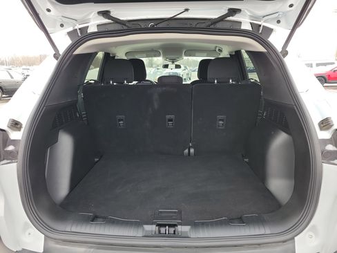 Used 2025 Ford Escape Active image 8
