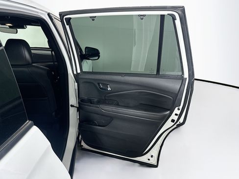 Used 2021 Honda Passport EX-L image 33