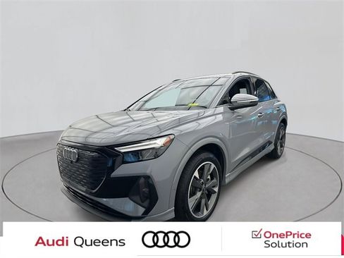 Used 2024 Audi Q4 e-tron Premium Plus w/ Premium Plus image 1