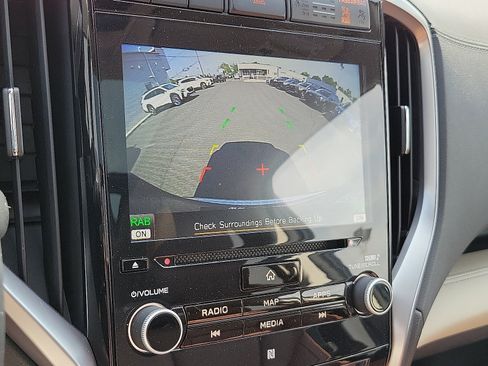 Used 2022 Subaru Ascent Touring AWD/4WD image 19