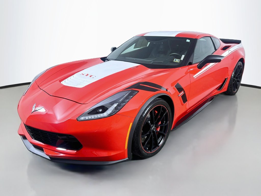 Used 2018 Chevrolet Corvette Grand Sport RWD image 3