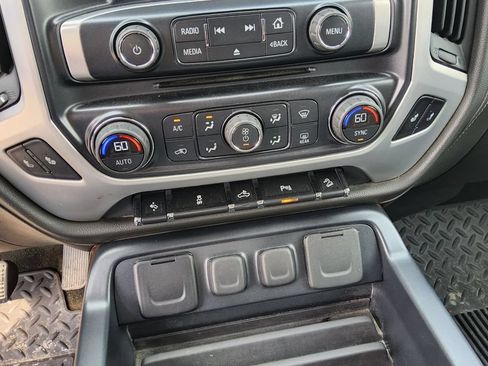 Used 2016 GMC Sierra 1500 SLT w/ SLT Premium Package AWD/4WD image 14