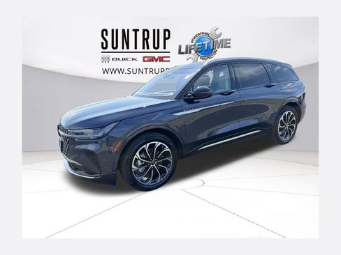 Used 2024 Lincoln Nautilus Reserve w/ Equipment Group 203A image 1