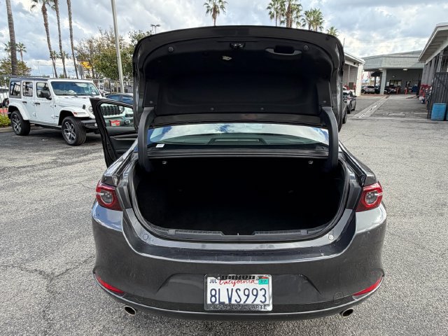 Used 2019 MAZDA MAZDA3 Sedan w/ Premium Package FWD image 7