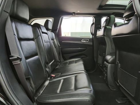 Used 2019 Jeep Grand Cherokee Limited AWD/4WD image 34