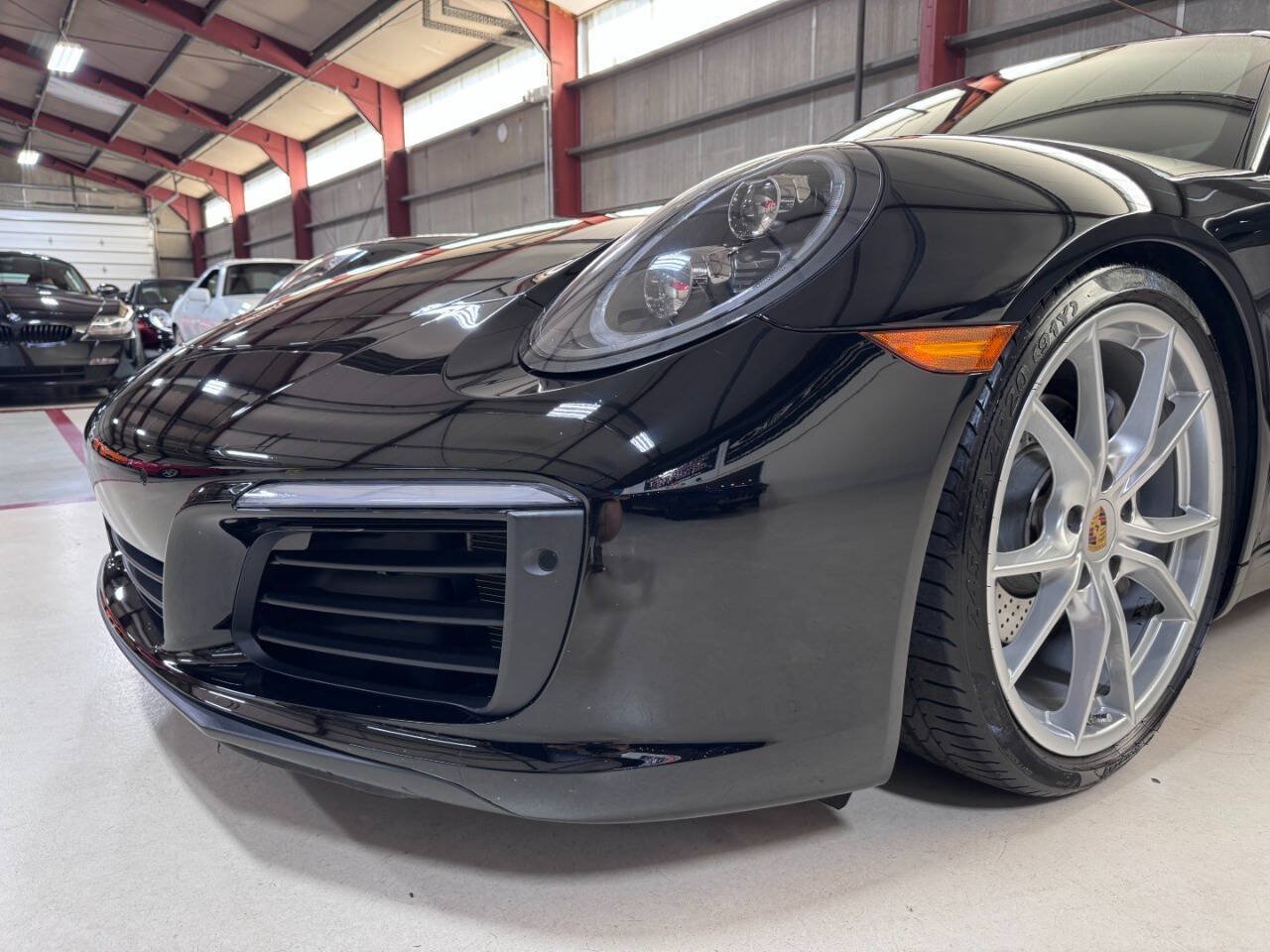 Used 2019 Porsche 911 Carrera image 21