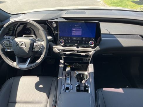 New 2026 Lexus RX 350h AWD/4WD image 22