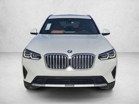 Used 2024 BMW X3 sDrive30i w/ Premium Package RWD image 2