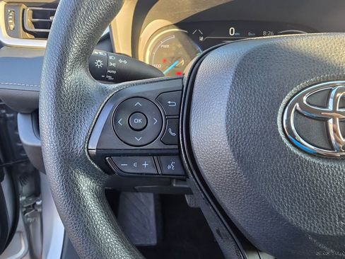 Used 2024 Toyota RAV4 XLE image 18