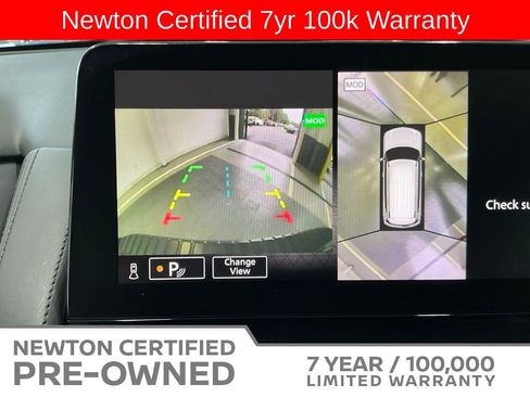 Used 2024 Nissan Armada SL w/ Captain's Chairs Package AWD/4WD image 10