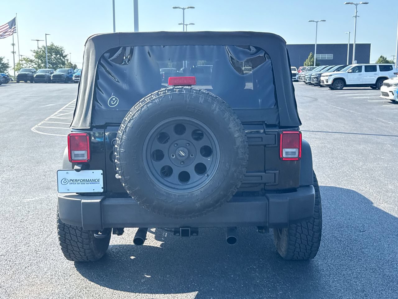 Used 2017 Jeep Wrangler Sport w/ Quick Order Package 24S AWD/4WD image 3