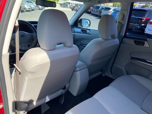 Used 2012 Subaru Forester 2.5X w/ Popular Pkg 3 AWD/4WD image 22