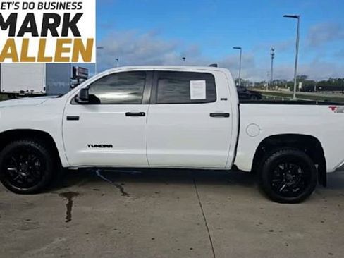 Used 2020 Toyota Tundra SR5 w/ SR5 Leather Package AWD/4WD image 5