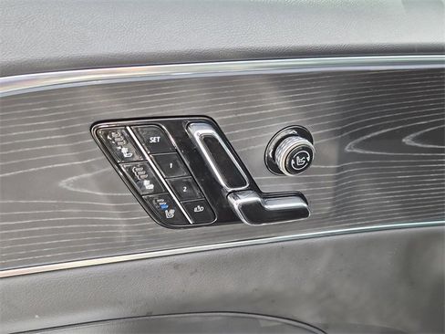 Certified 2024 Cadillac Lyriq Sport image 19