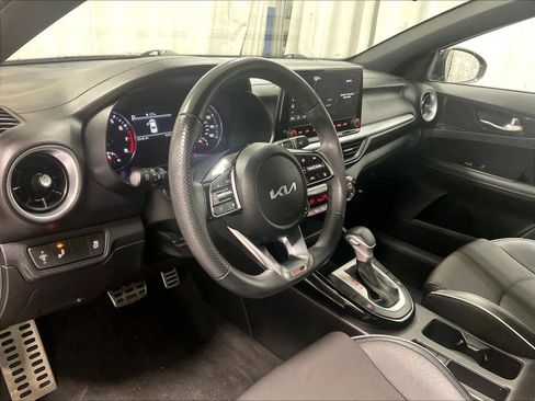 Used 2023 Kia Forte GT-Line w/ GT-Line Technology Package image 8