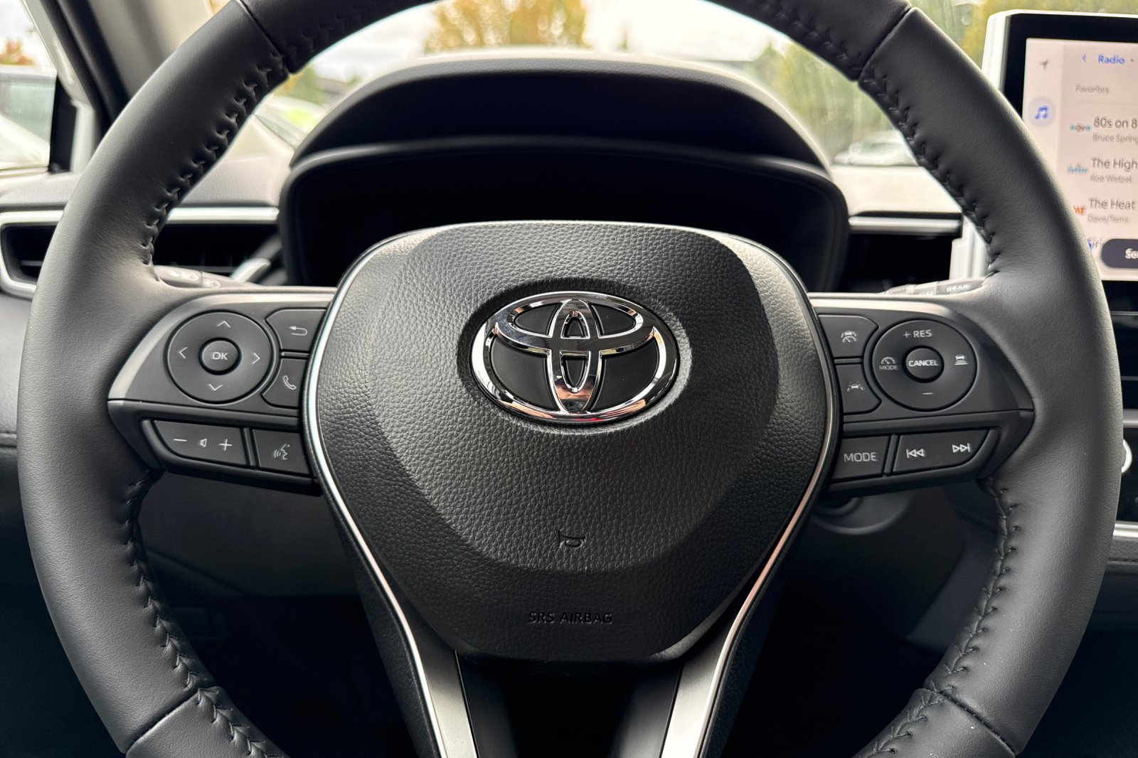 New 2026 Toyota Corolla Cross LE w/ Moonroof Package AWD/4WD image 21