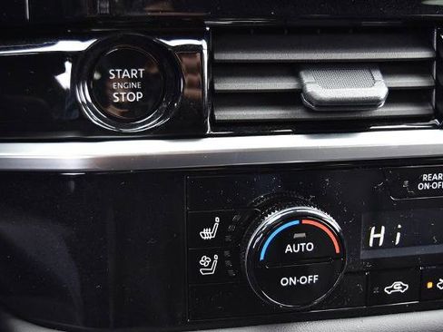 New 2025 Nissan Pathfinder Platinum w/ Cargo Package image 19