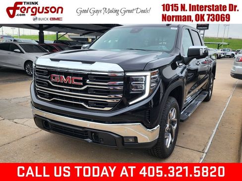 New 2026 GMC Sierra 1500 SLT w/ SLT Premium Plus Package AWD/4WD image 8
