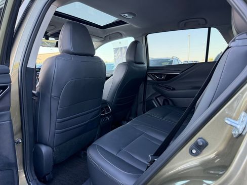 Used 2023 Subaru Outback Limited AWD/4WD image 6